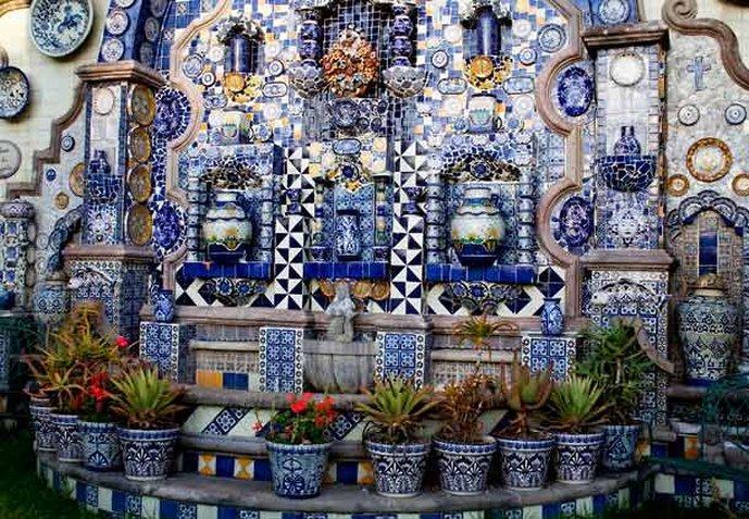 Fiesta Americana Hacienda Ixtapan De La Sal Bagian luar foto A fountain in the garden of the Casa dos Azulejos